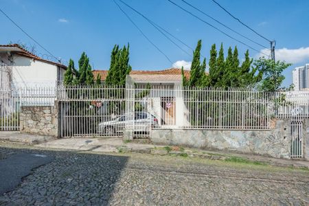 Casa à venda com 280m², 3 quartos e 2 vagasFachada