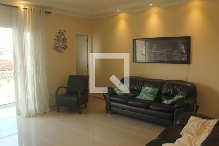 Sala de casa para alugar com 3 quartos, 176m² em Vila Gea, São Paulo