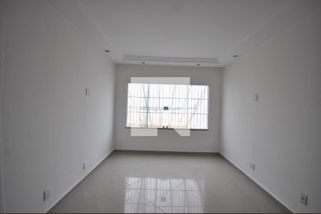 Sala de casa para alugar com 2 quartos, 145m² em Parque Vitoria, São Paulo