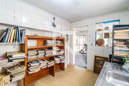 Casa à venda com 260m², 3 quartos e 7 vagas Casa à venda com 260m², 3 quartos e 7 vagasCozinha 1