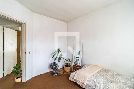 Casa à venda com 260m², 3 quartos e 7 vagas Casa à venda com 260m², 3 quartos e 7 vagasQuarto 2