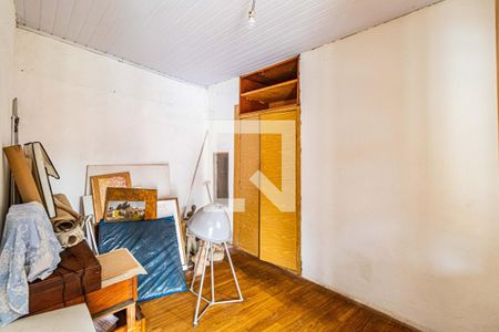 Casa à venda com 260m², 3 quartos e 7 vagas Casa à venda com 260m², 3 quartos e 7 vagasQuarto 3