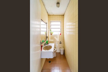Banheiro de casa à venda com 3 quartos, 260m² em Jardim Peri Peri, São Paulo