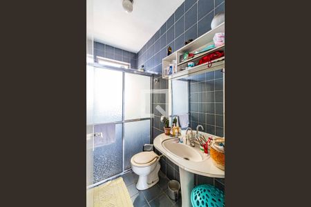 Casa à venda com 260m², 3 quartos e 7 vagas Casa à venda com 260m², 3 quartos e 7 vagasBanheiro