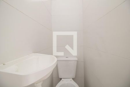 Banheiro de apartamento para alugar com 3 quartos, 63m² em Vila Nova Savoia, São Paulo