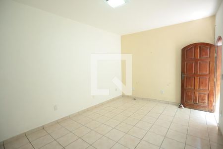 Sala de casa para alugar com 1 quarto, 45m² em Vila Maluf, Suzano