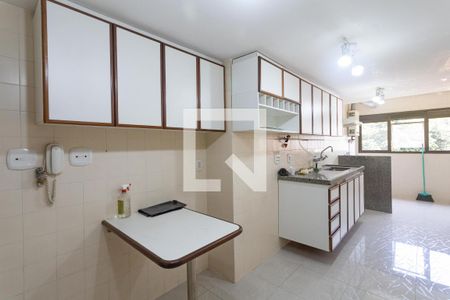 Apartamento para alugar com 95m², 2 quartos e 1 vagaCozinha