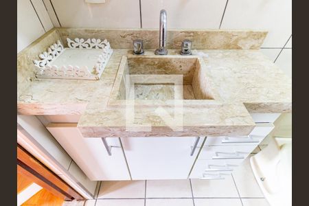 Apartamento à venda com 157m², 2 quartos e 1 vaga Apartamento à venda com 157m², 2 quartos e 1 vagaBanheiro da Suíte