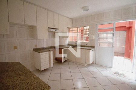 Casa para alugar com 120m², 3 quartos e 1 vagaCozinha
