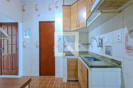 Apartamento à venda com 63m², 2 quartos e sem vaga Apartamento à venda com 63m², 2 quartos e sem vagaCozinha