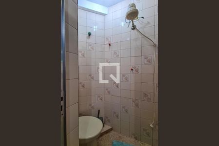 Apartamento à venda com 63m², 2 quartos e sem vaga Apartamento à venda com 63m², 2 quartos e sem vagaBanheiro de Serviço