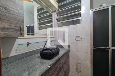 Apartamento à venda com 63m², 2 quartos e sem vaga Apartamento à venda com 63m², 2 quartos e sem vagaBanheiro