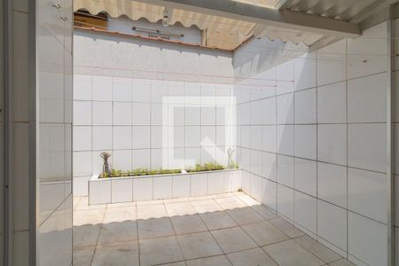 Casa para alugar com 88m², 2 quartos e 1 vagaÁrea de Serviço