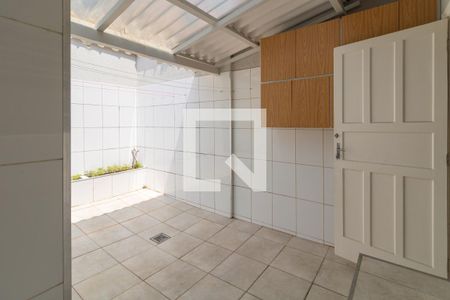 Casa para alugar com 88m², 2 quartos e 1 vagaÁrea de Serviço