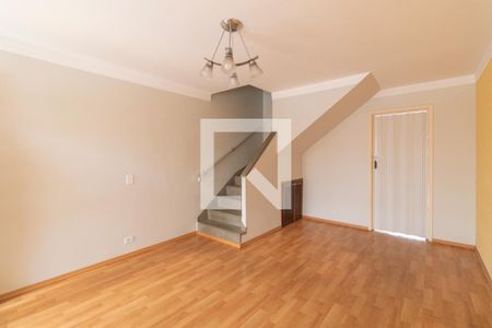 Sala de casa para alugar com 2 quartos, 88m² em Vila Primavera, São Paulo