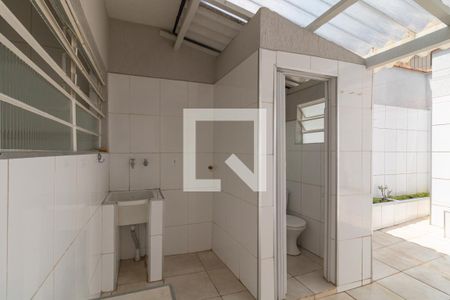 Casa para alugar com 88m², 2 quartos e 1 vagaÁrea de Serviço