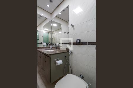 Casa à venda com 154m², 3 quartos e sem vagaBanheiro