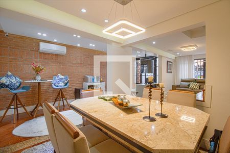 Sala de casa à venda com 3 quartos, 154m² em Bosque da Saúde, São Paulo