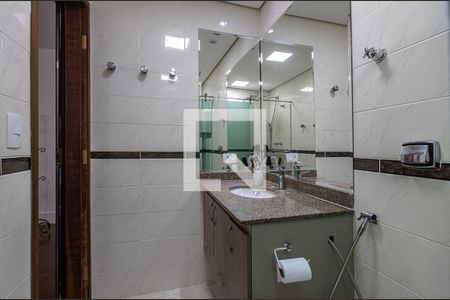 Casa à venda com 154m², 3 quartos e sem vagaBanheiro