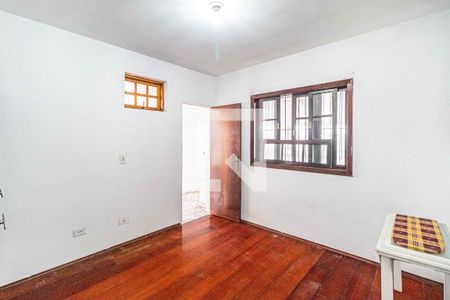 Casa à venda com 120m², 5 quartos e 2 vagas Casa à venda com 120m², 5 quartos e 2 vagasQuarto