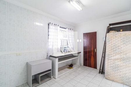 Casa à venda com 120m², 5 quartos e 2 vagas Casa à venda com 120m², 5 quartos e 2 vagasCômodo 01