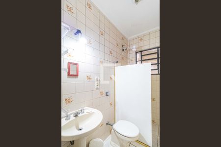 Casa à venda com 120m², 5 quartos e 2 vagas Casa à venda com 120m², 5 quartos e 2 vagasSuite 02 - Banheiro