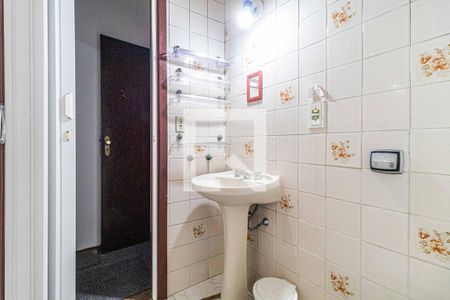 Casa à venda com 120m², 5 quartos e 2 vagas Casa à venda com 120m², 5 quartos e 2 vagasSuite 02 - Banheiro