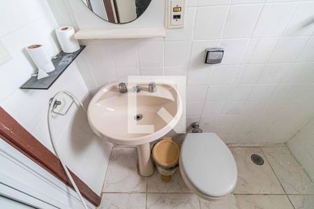 Casa à venda com 120m², 5 quartos e 2 vagas Casa à venda com 120m², 5 quartos e 2 vagasSuite 01 - Banheiro