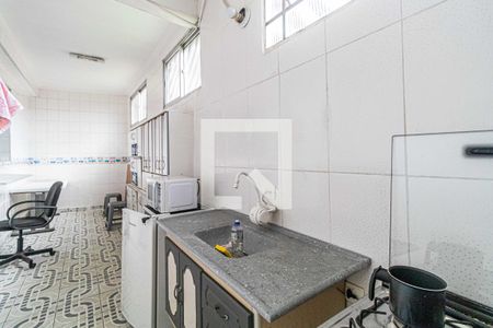 Casa à venda com 120m², 5 quartos e 2 vagas Casa à venda com 120m², 5 quartos e 2 vagasCozinha