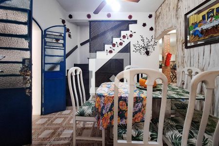 Casa à venda com 100m², 3 quartos e 2 vagasCopa