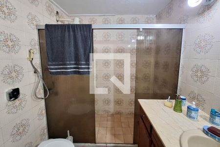 Casa à venda com 100m², 3 quartos e 2 vagasBanheiro da Suíte 2