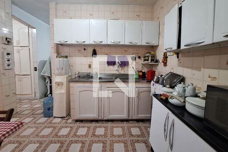 Casa à venda com 100m², 3 quartos e 2 vagasCozinha