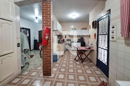Casa à venda com 100m², 3 quartos e 2 vagasCozinha