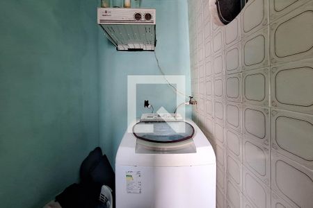 Casa à venda com 100m², 3 quartos e 2 vagasÁrea de Serviço