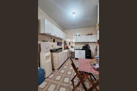 Casa à venda com 100m², 3 quartos e 2 vagasCozinha