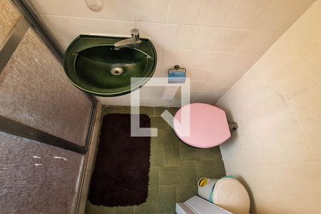 Casa à venda com 100m², 3 quartos e 2 vagasBanheiro da Suíte 1