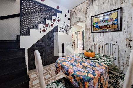 Casa à venda com 100m², 3 quartos e 2 vagasCopa