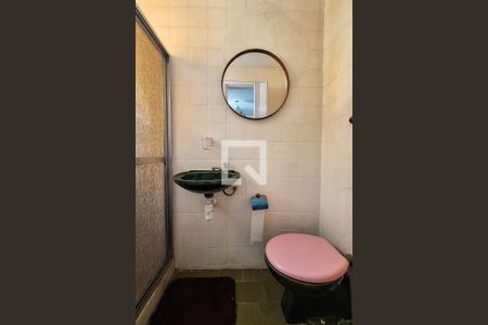 Casa à venda com 100m², 3 quartos e 2 vagasBanheiro da Suíte 1