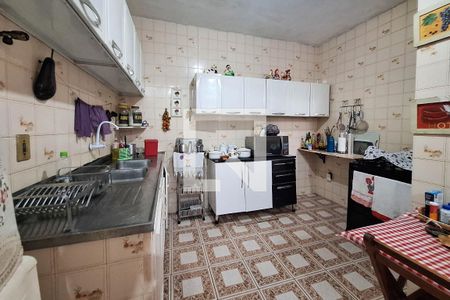 Casa à venda com 100m², 3 quartos e 2 vagasCozinha