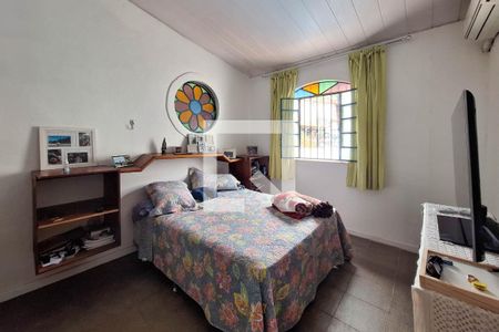 Casa à venda com 100m², 3 quartos e 2 vagasSuíte 2