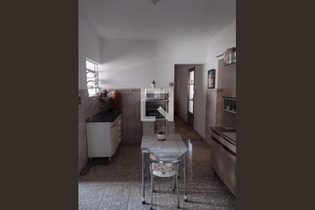 Casa à venda com 146m², 3 quartos e 2 vagasCozinha