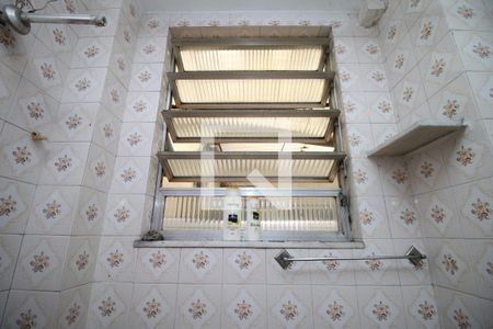 Apartamento à venda com 60m², 2 quartos e sem vagaBanheiro