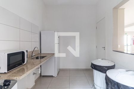 Apartamento à venda com 43m², 2 quartos e sem vagaÁrea comum