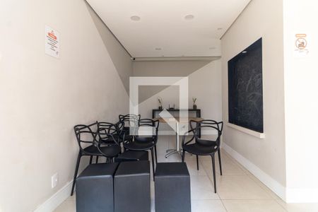 Apartamento à venda com 43m², 2 quartos e sem vagaÁrea comum