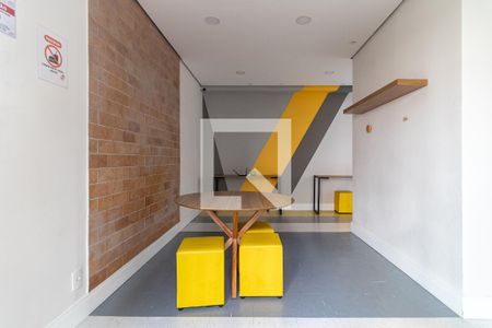 Apartamento à venda com 43m², 2 quartos e sem vagaÁrea comum