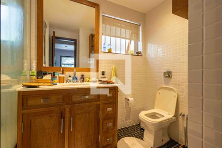 Casa de condomínio à venda com 325m², 4 quartos e 2 vagasBanheiro Suíte 1