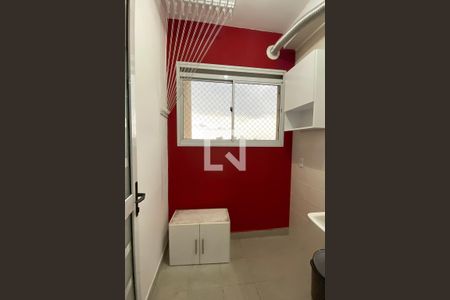 Apartamento à venda com 72m², 3 quartos e 1 vagaÁrea de Serviço