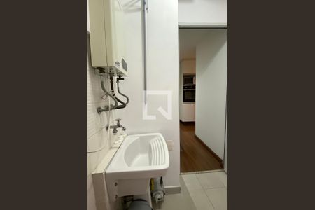 Apartamento à venda com 72m², 3 quartos e 1 vagaÁrea de Serviço