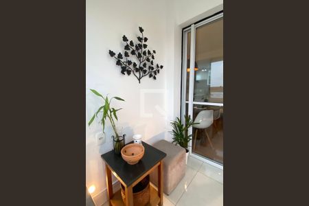 Sacada de apartamento para alugar com 3 quartos, 72m² em Tamboré, Barueri
