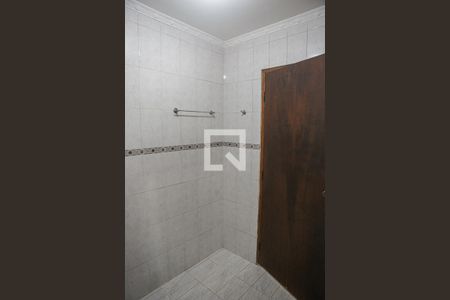 Banheiro de casa à venda com 3 quartos, 137m² em Parque Gerassi, Santo André
